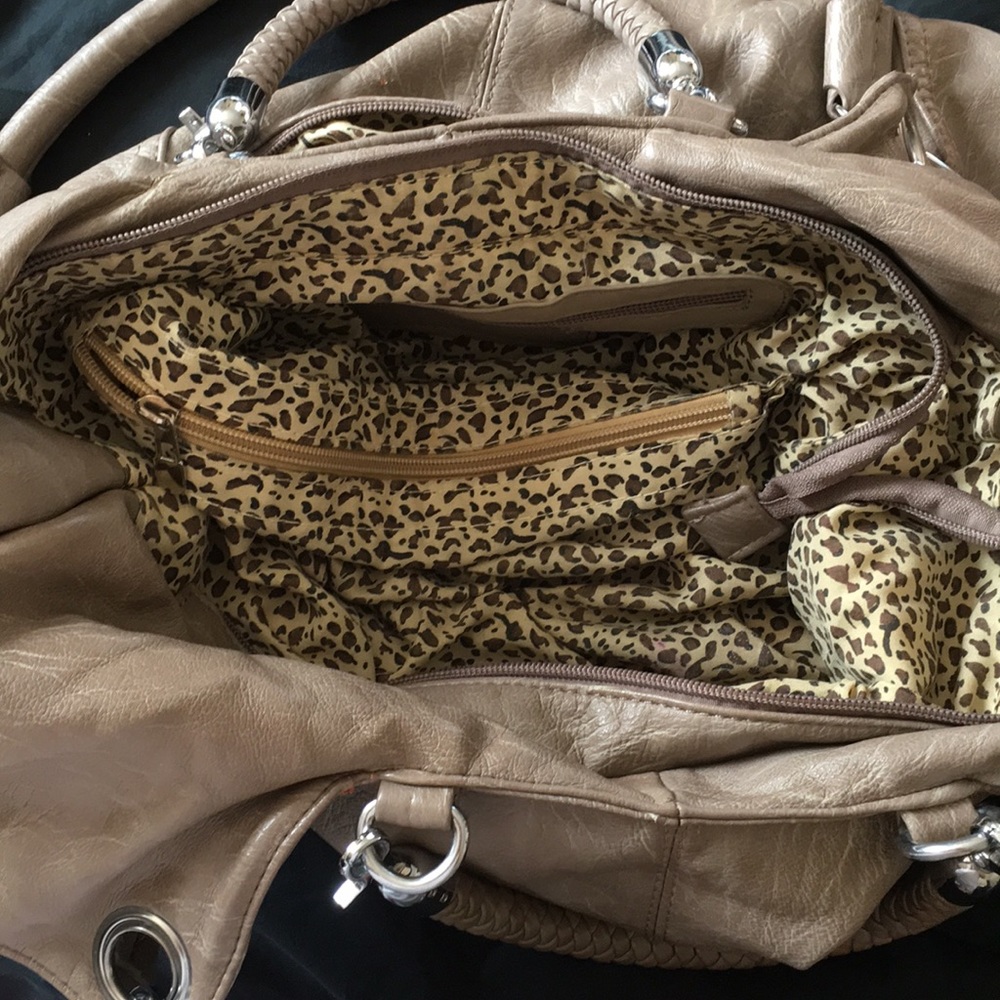 Purse - Picture 5 of 6